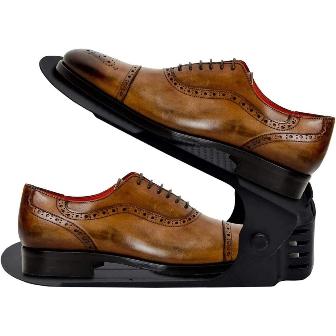 Design versatile slot per scarpe salvaspazio bianco